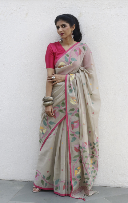 Buy Beige Floral Soft Cotton Jamdani Saree : Floral Needle Jamdani Handmade Saree