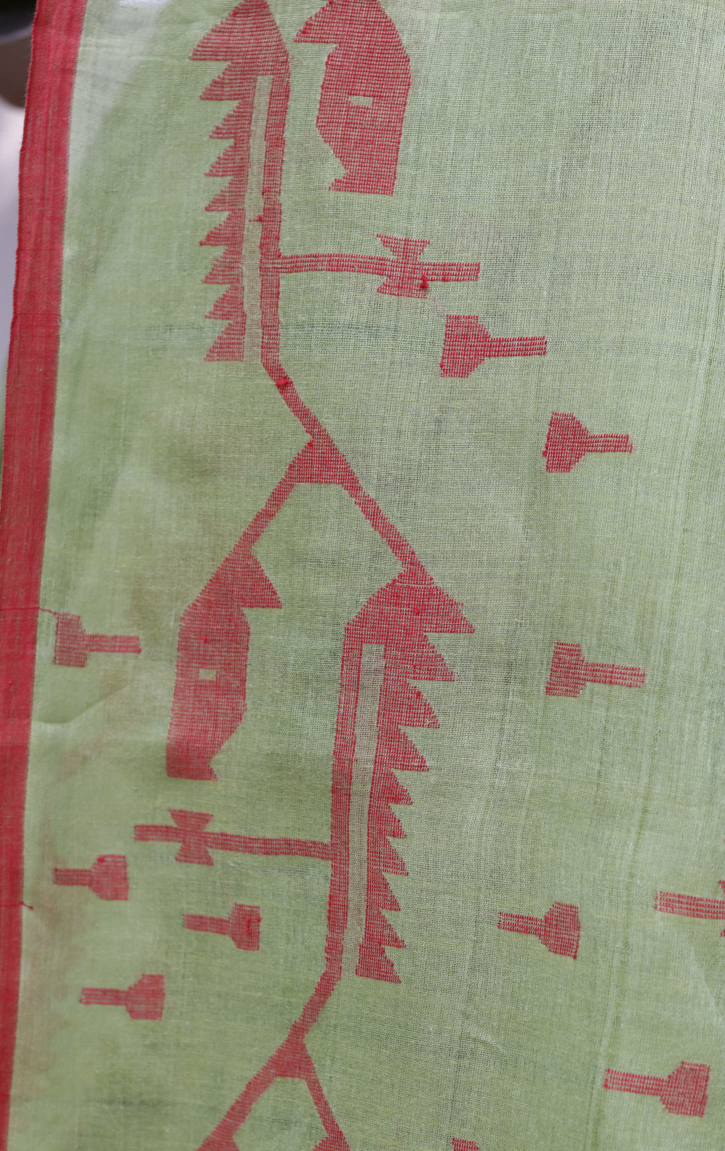 Buy Henna Green Soft Cotton Jamdani Saree : Green Red Needle Jamdani Handmade Saree