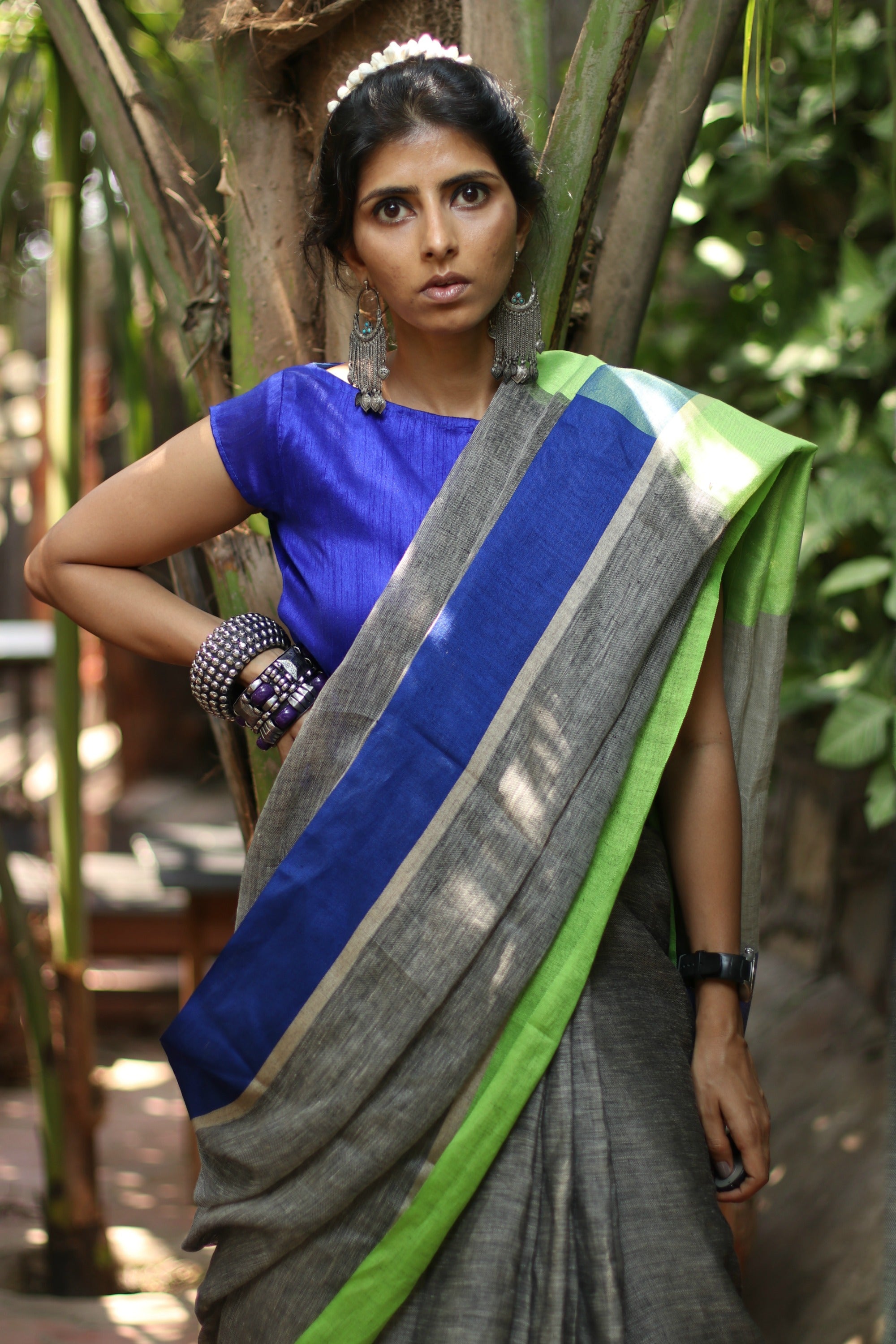 Handwoven Grey linen saree - MS Handloom