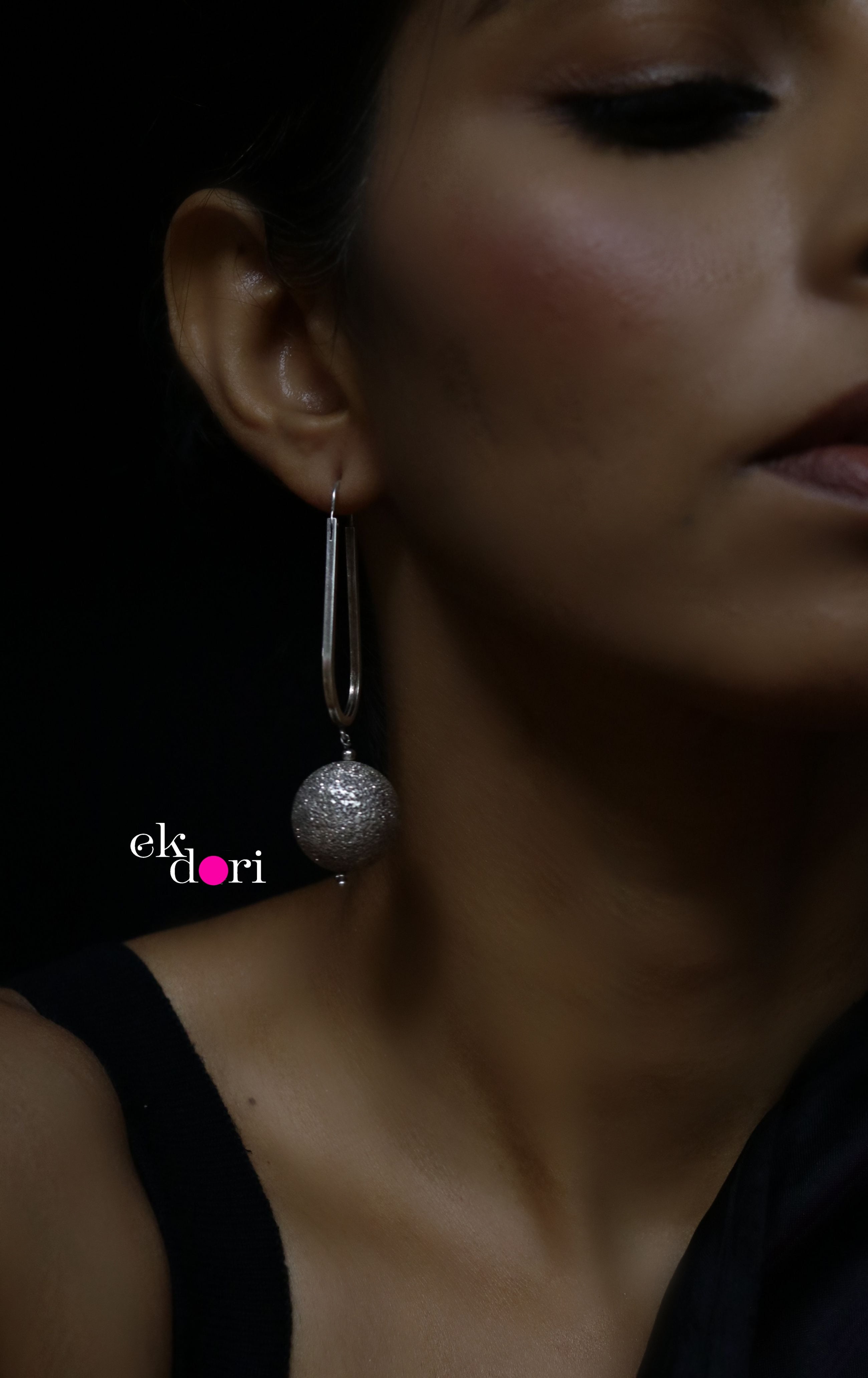 Pearl & black fashion statement earrings | Sakhi Fashions – sakhifashions